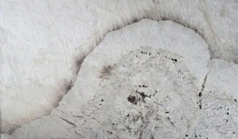 patagonia-white-quartzite-detail